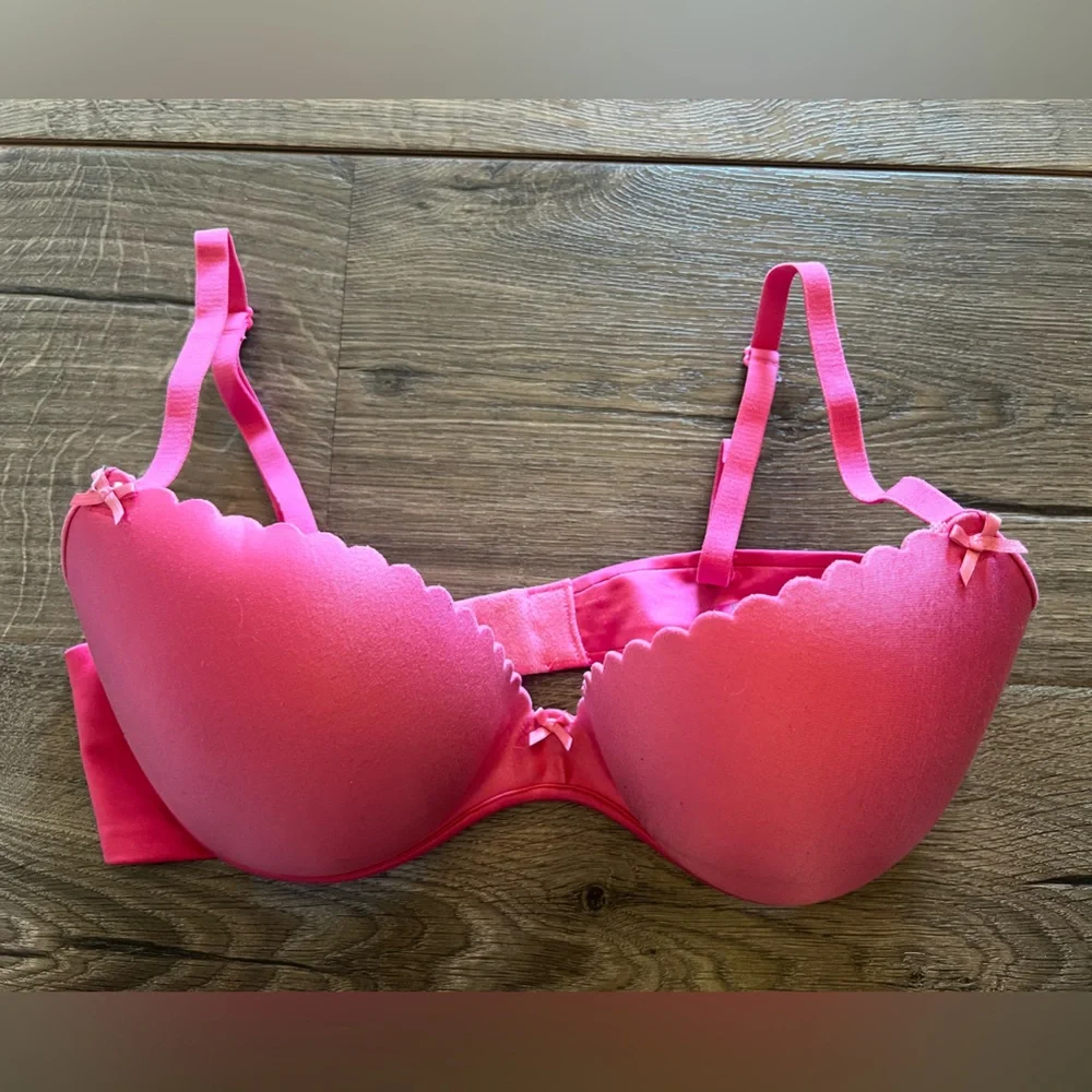 Aerie Push Up Bra 34C Hot Pink Scallop Trim Lace Bow Jacklyn Style